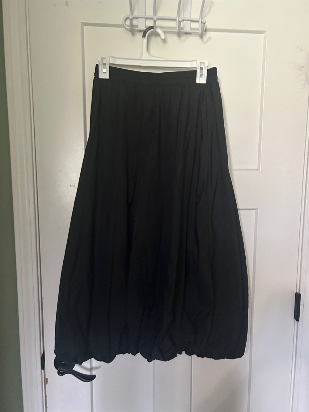Black Women's Bubble Hem Midi Skirt